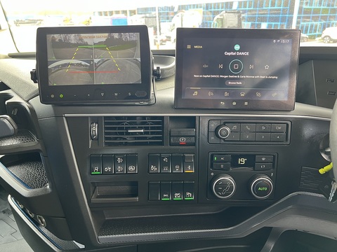 460TC GT 6x2 *Latest Model*