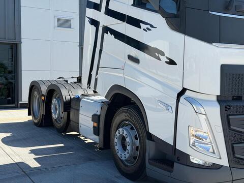 460TC GT 6x2 *Latest Model*