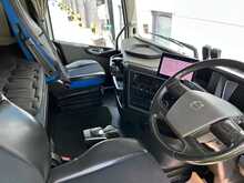 Volvo FH 460 Turbo Compound GT 6x2 * Latest Model, LED H/Lamps* 