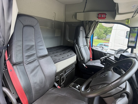 500TC GTXL AERO 4.1M 6x2 *EX Demonstrator* 