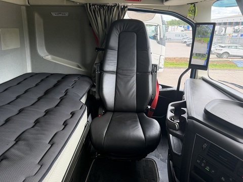 500TC GTXL AERO 4.1M 6x2 *EX Demonstrator* 