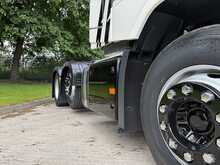 Volvo FH 460 GT 4.1M 6X2 *LATEST MODEL* SAT NAV* MICROWAVE* 