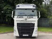 Volvo FH 460 GT 4.1M 6X2 *LATEST MODEL* SAT NAV* MICROWAVE* 