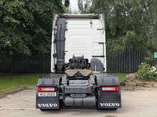 Volvo FH 460 GT 4.1M 6X2 *LATEST MODEL* SAT NAV* MICROWAVE* 