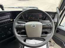 Volvo FH 460 GT 4.1M 6X2 *LATEST MODEL* SAT NAV* MICROWAVE* 