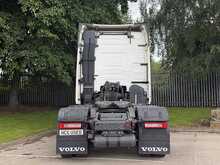 Volvo FH 500 GT 4.1M 6X2 *LATEST MODEL* LIGHT BAR * 3 LINE HYDRAULIC* 