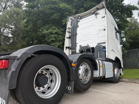 500 GT 4.1M 6X2 *LATEST MODEL* LIGHT BAR * 3 LINE HYDRAULIC*