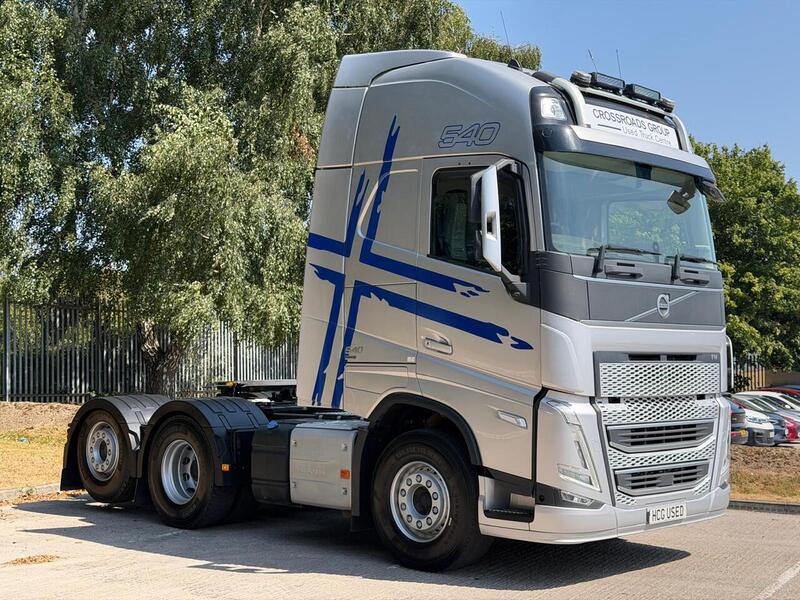 Volvo 540 GTXL 3M 6X2 TAG AXLE * 60 TONNE * TV PREP * MICROWAVE *