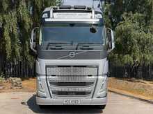 Volvo FH 540 GTXL 3M 6X2 TAG AXLE * 60 TONNE * TV PREP * MICROWAVE * 