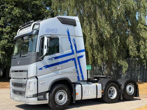 540 GTXL 3M 6X2 TAG AXLE * 60 TONNE * TV PREP * MICROWAVE *