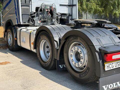 540 GTXL 3M 6X2 TAG AXLE * 60 TONNE * TV PREP * MICROWAVE *