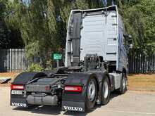 Volvo FH 540 GTXL 3M 6X2 TAG AXLE * 60 TONNE * TV PREP * MICROWAVE * 