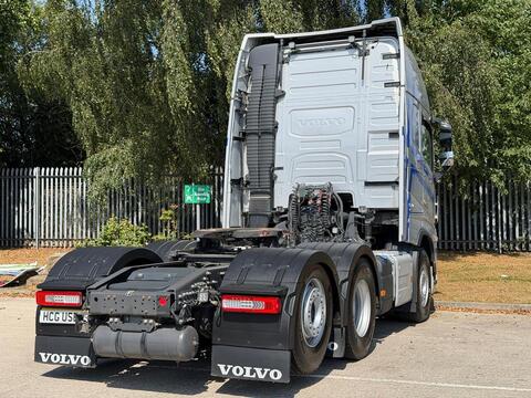 540 GTXL 3M 6X2 TAG AXLE * 60 TONNE * TV PREP * MICROWAVE *
