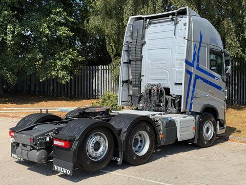 540 GTXL 3M 6X2 TAG AXLE * 60 TONNE * TV PREP * MICROWAVE *