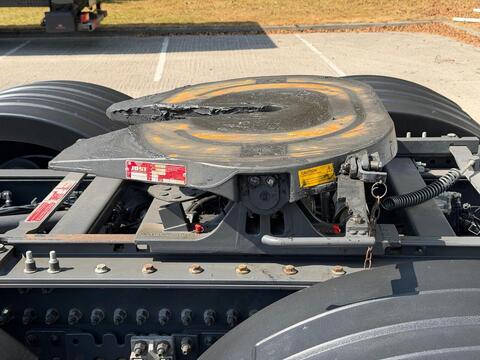 540 GTXL 3M 6X2 TAG AXLE * 60 TONNE * TV PREP * MICROWAVE *