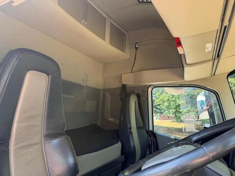 540 GTXL 3M 6X2 TAG AXLE * 60 TONNE * TV PREP * MICROWAVE *