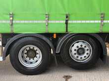 Volvo FE Volvo FE 320 Sleeper 6x2 Rigid 26T ** CURTAIN SIDE ** TAIL LIFT ** 