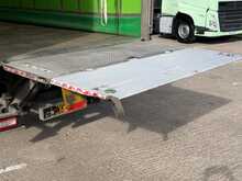Volvo FE Volvo FE 320 Sleeper 6x2 Rigid 26T ** CURTAIN SIDE ** TAIL LIFT ** 