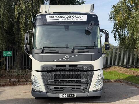 Globetrotter 13l 460 6x2 Tractor Unit 