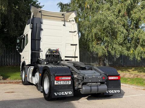 Globetrotter 13l 460 6x2 Tractor Unit 