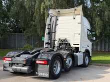 Volvo FM Globetrotter 13l 460 6x2 Tractor Unit 