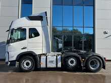 Volvo FM Globetrotter 13l 460 6x2 Tractor Unit **3 Star Direct Vision Standard** 
