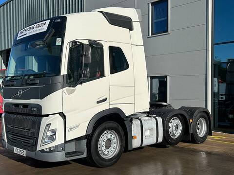 Globetrotter 13l 460 6x2 Tractor Unit **3 Star Direct Vision Standard**