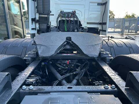 Globetrotter 13l 460 6x2 Tractor Unit **3 Star Direct Vision Standard**
