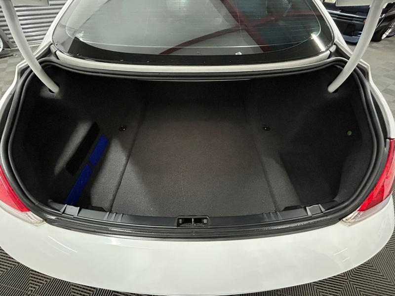 BMW M6 Coupe 5.0 Automatic Petrol