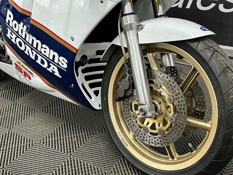 Honda MC18 SP Edition  Bike 250 Manual Petrol