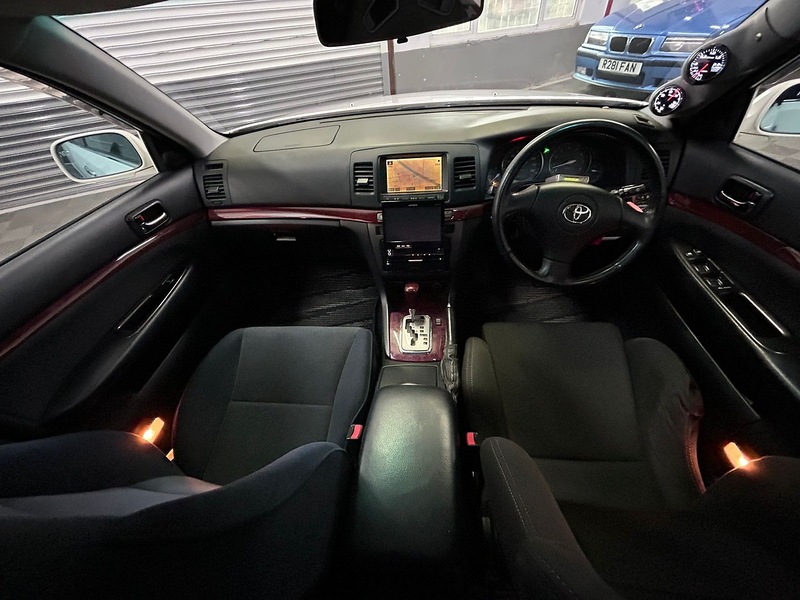 Toyota 2.5IR V TURBO  Automatic Petrol