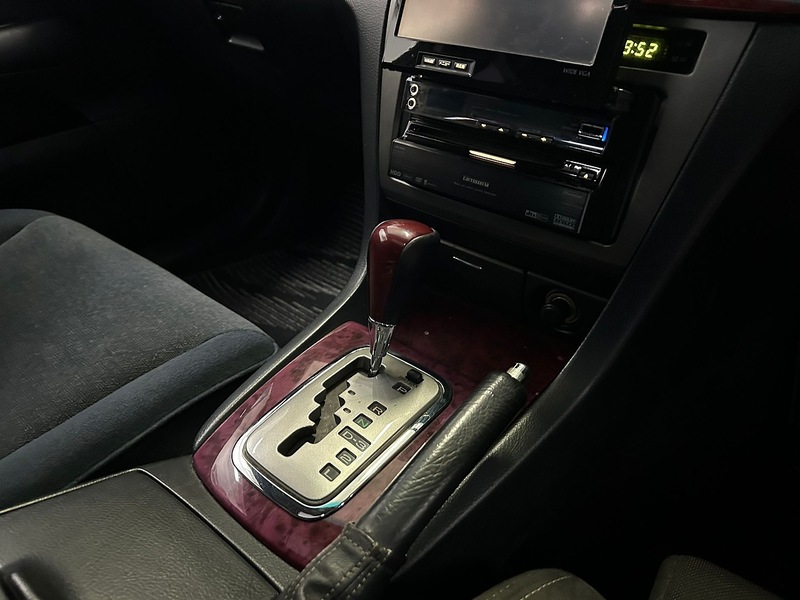 Toyota 2.5IR V TURBO  Automatic Petrol