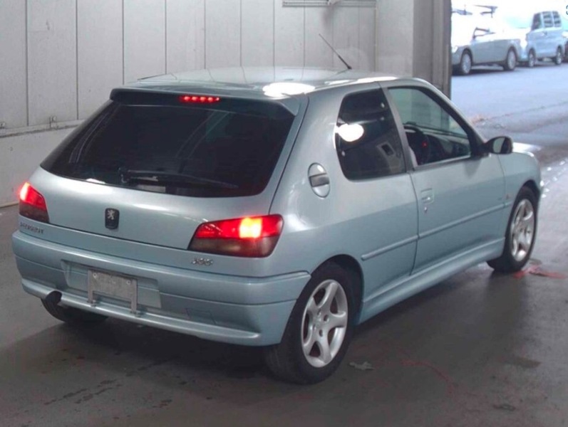 PEUGEOT 2.0 Manual Petrol