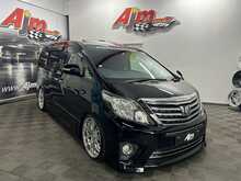 TOYOTA ALPHARD  