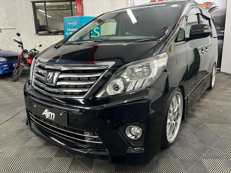 TOYOTA MPV  2.4 AUTOMATIC  PETROL