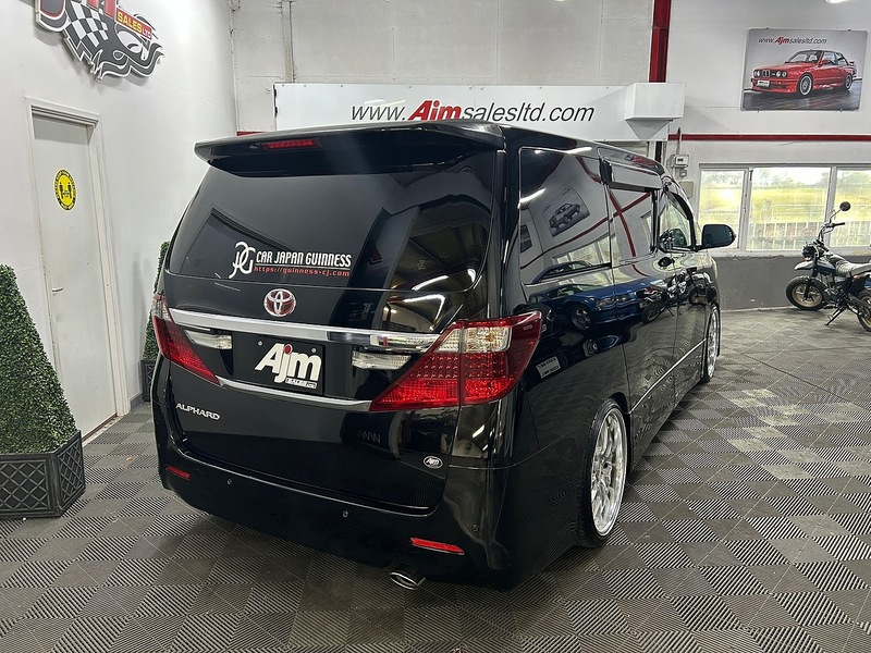 TOYOTA MPV  2.4 AUTOMATIC  PETROL