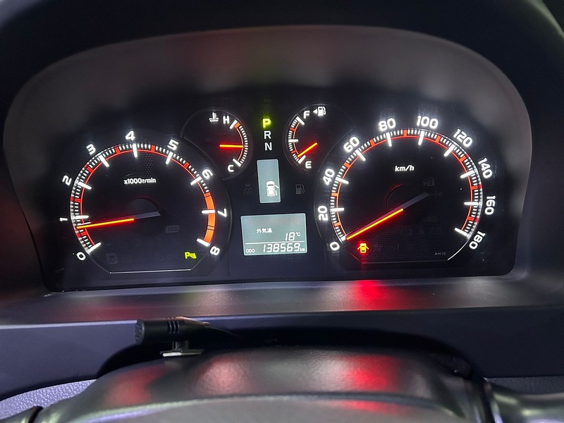 TOYOTA MPV  2.4 AUTOMATIC  PETROL