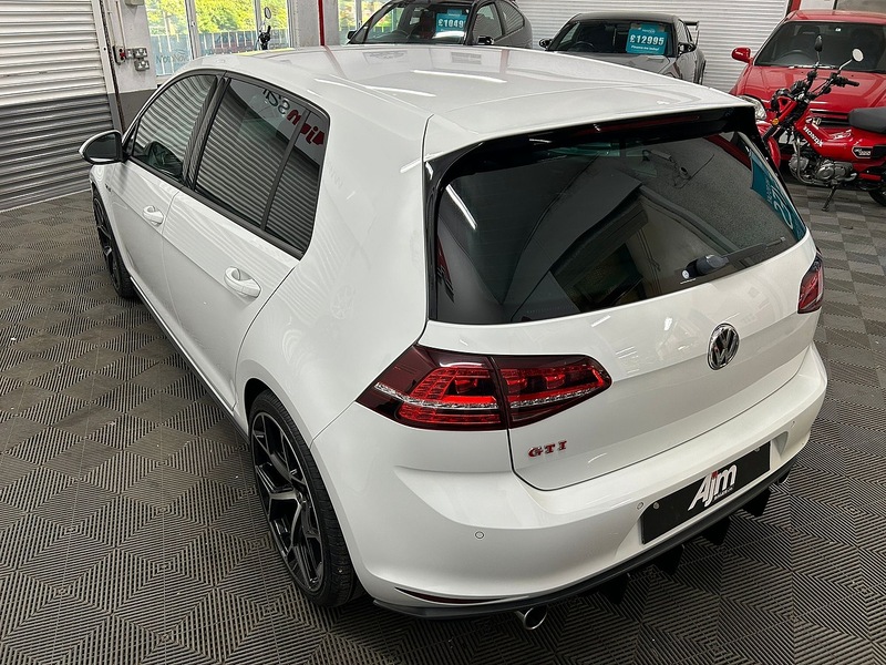 Volkswagen Golf  Hatchback 2.0 Automatic Petrol
