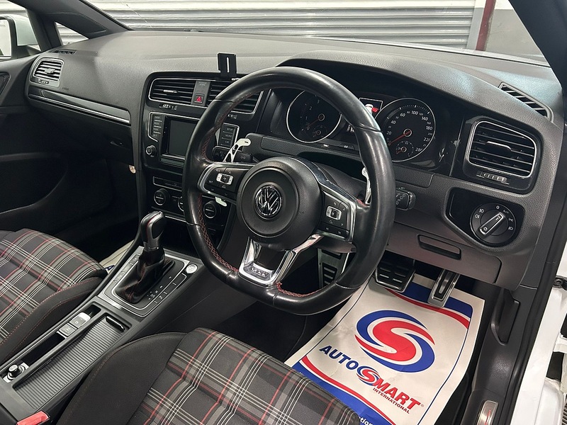 Volkswagen Golf  Hatchback 2.0 Automatic Petrol