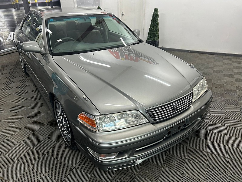 TOYOTA GX100 2.0 AUTOMATIC  PETROL