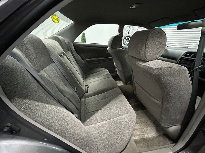 TOYOTA GX100 2.0 AUTOMATIC  PETROL