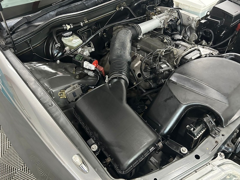 TOYOTA GX100 2.0 AUTOMATIC  PETROL