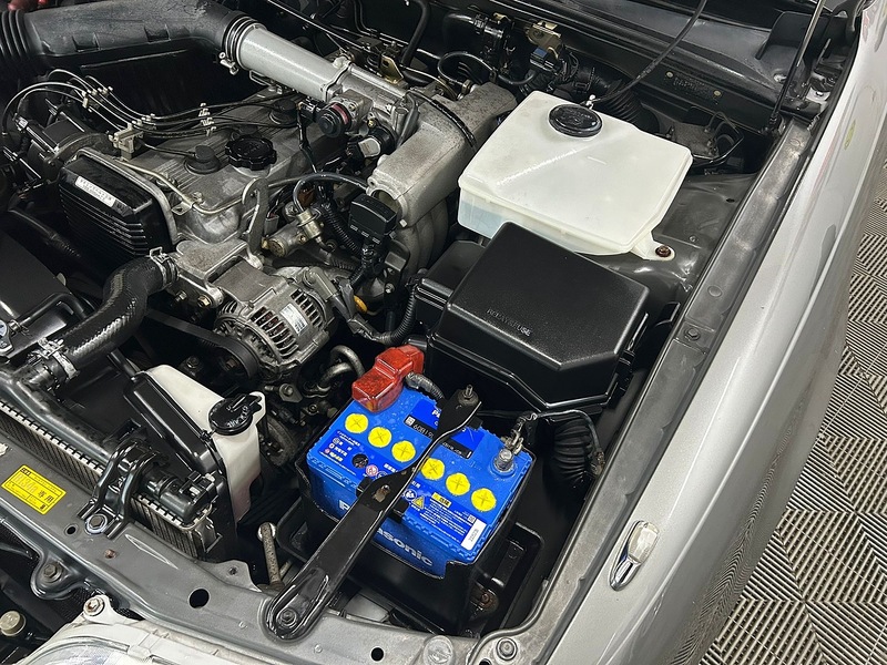 TOYOTA GX100 2.0 AUTOMATIC  PETROL