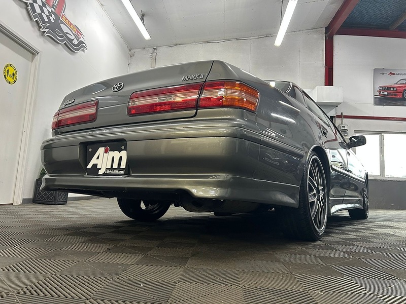 TOYOTA GX100 2.0 AUTOMATIC  PETROL