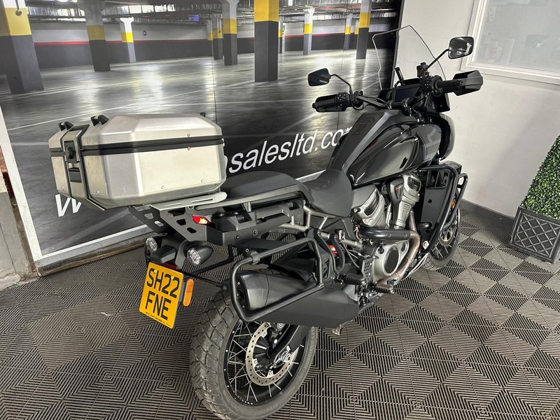 Harley-Davidson 1250 RA1250S Special Adventure Petrol Manual Euro 5 (152 ps)