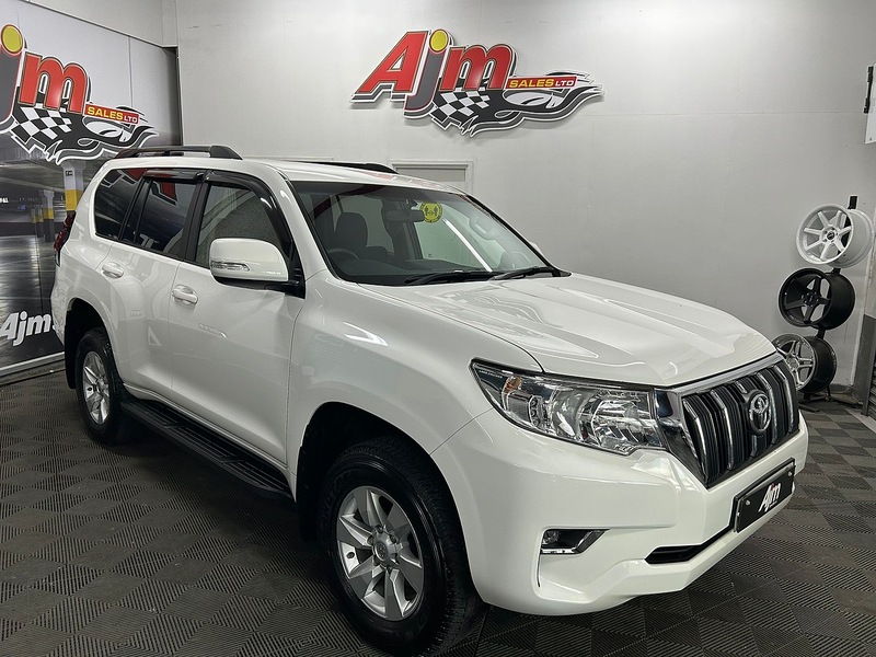 Toyota 2.8D Active SUV 5dr Diesel Auto 4WD Euro 6 (s/s) (7 Seat) (204 ps)
