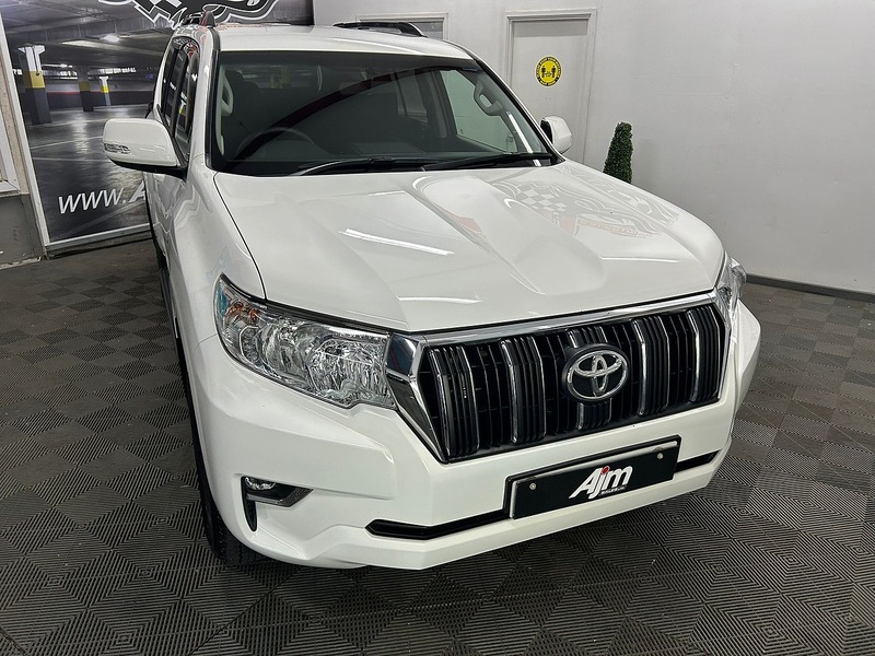 Toyota 2.8D Active SUV 5dr Diesel Auto 4WD Euro 6 (s/s) (7 Seat) (204 ps)