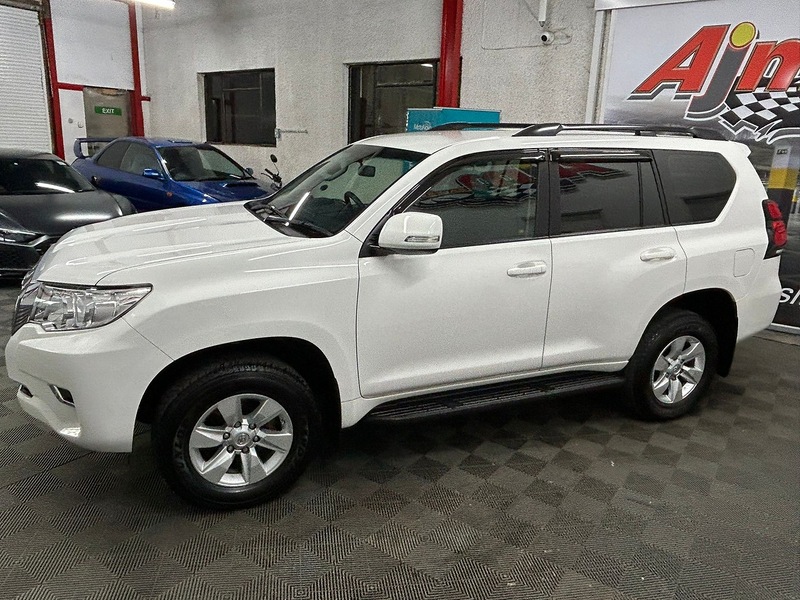 Toyota 2.8D Active SUV 5dr Diesel Auto 4WD Euro 6 (s/s) (7 Seat) (204 ps)