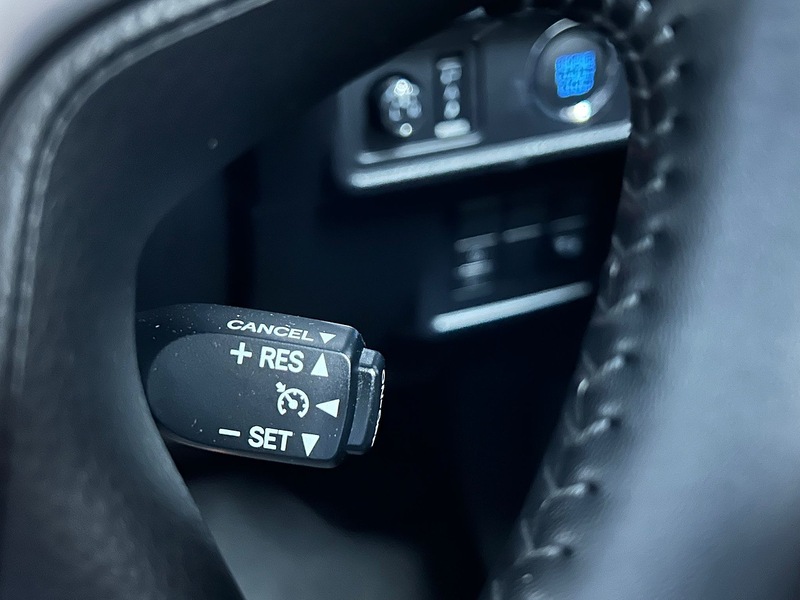 Toyota 2.8D Active SUV 5dr Diesel Auto 4WD Euro 6 (s/s) (7 Seat) (204 ps)