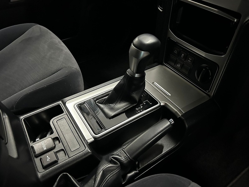 Toyota 2.8D Active SUV 5dr Diesel Auto 4WD Euro 6 (s/s) (7 Seat) (204 ps)